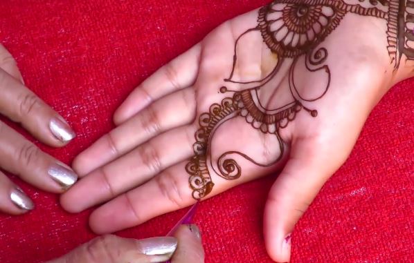 Beautiful Indian Mehndi Designs 2018 -Arabic Henna - ArtsyCraftsyDad